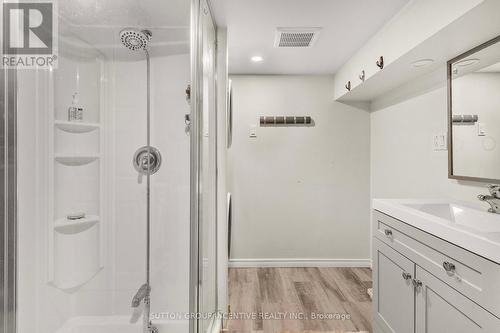 149 Blake Street, Barrie (North Shore), ON - Indoor Photo Showing Bathroom