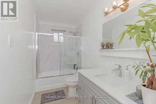 48 Gondola Crescent, Brampton, ON - Indoor Photo Showing Bathroom