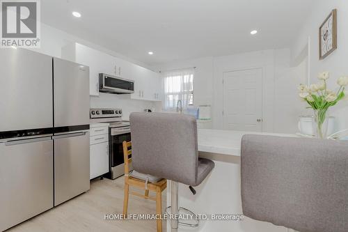 48 Gondola Crescent, Brampton, ON - Indoor Photo Showing Kitchen