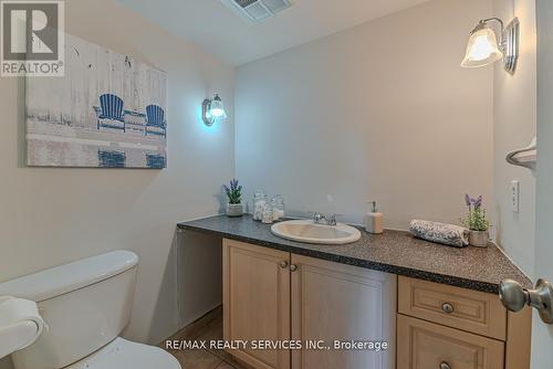 64 - 1330 Mississauga Valley Boulevard, Mississauga (Mississauga Valleys), ON - Indoor Photo Showing Bathroom