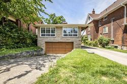 16 COTTAGE Avenue  Hamilton, ON L8P 4G4