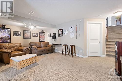 476 Rochefort Circle, Ottawa, ON - Indoor Photo Showing Other Room