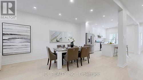 52 Cedarhurst Drive, Richmond Hill, ON - Indoor Photo Showing Dining Room