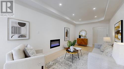 52 Cedarhurst Drive, Richmond Hill, ON - Indoor Photo Showing Living Room