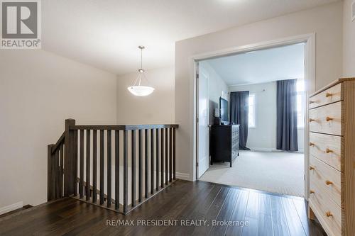 7 Lexington Avenue, Hamilton (Stoney Creek Mountain), ON - Indoor Photo Showing Other Room