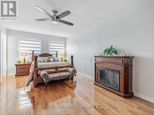 60 Newgreen Crescent, Brampton, ON - Indoor Photo Showing Bedroom