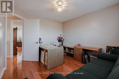 60 Newgreen Crescent, Brampton, ON - Indoor Photo Showing Bedroom