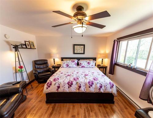 359 Birch Street, Arborg, MB - Indoor Photo Showing Bedroom