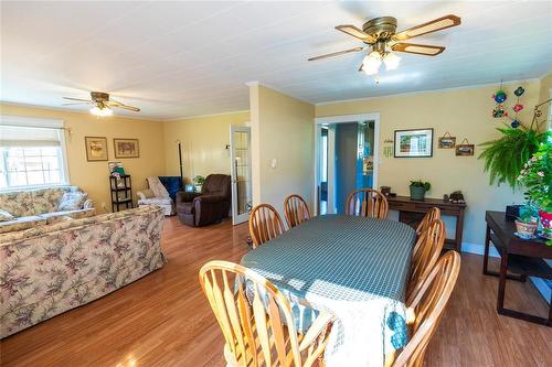 359 Birch Street, Arborg, MB - Indoor Photo Showing Dining Room