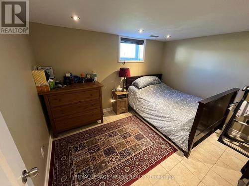 98 Flora Drive, Toronto E04, ON - Indoor Photo Showing Bedroom