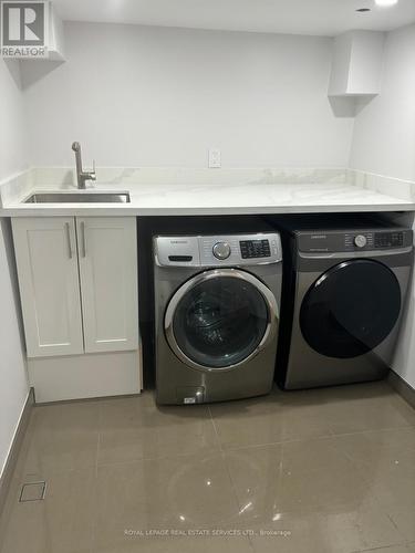 17 - 3308 The Credit Woodlands, Mississauga (Erindale), ON - Indoor Photo Showing Laundry Room