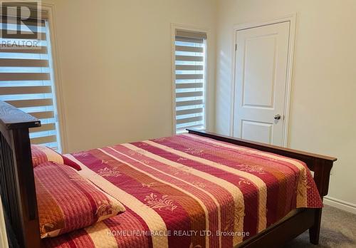 11 Truffle Court, Brampton (Northwest Brampton), ON - Indoor Photo Showing Bedroom