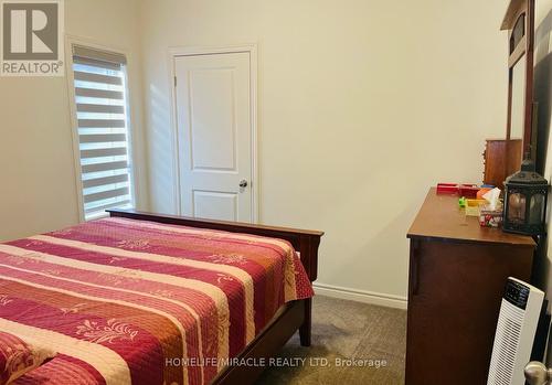 11 Truffle Court, Brampton (Northwest Brampton), ON - Indoor Photo Showing Bedroom