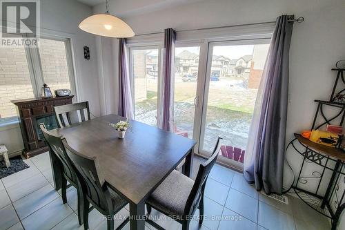 44 Whitton Drive, Brant (Brantford Twp), ON - Indoor Photo Showing Dining Room