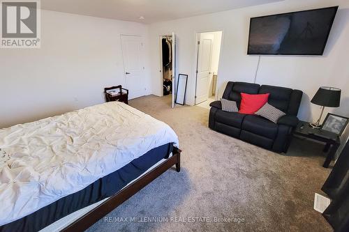 44 Whitton Drive, Brant (Brantford Twp), ON - Indoor Photo Showing Bedroom