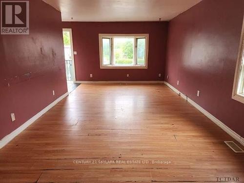 573 Government Road, Kirkland Lake, ON - Indoor Photo Showing Other Room