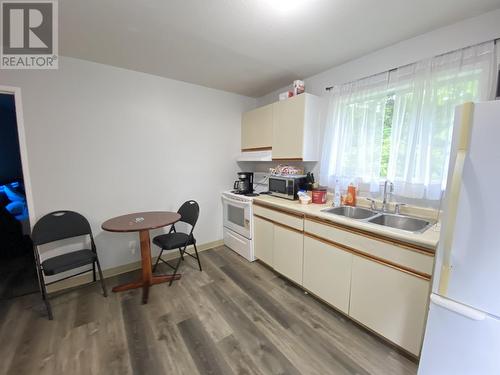 141 Raven Crescent, Prince Rupert, BC - Indoor Photo Showing Kitchen With Double Sink