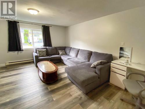 141 Raven Crescent, Prince Rupert, BC - Indoor Photo Showing Living Room