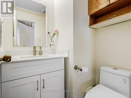 60 Dwellers Road, Brampton, ON - Indoor Photo Showing Bathroom