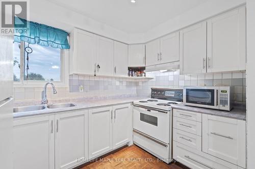 76 - 77 Collins Crescent, Brampton, ON - Indoor Photo Showing Kitchen With Double Sink