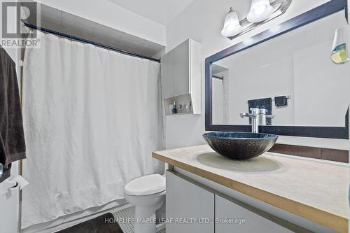 76 - 77 Collins Crescent, Brampton, ON - Indoor Photo Showing Bathroom