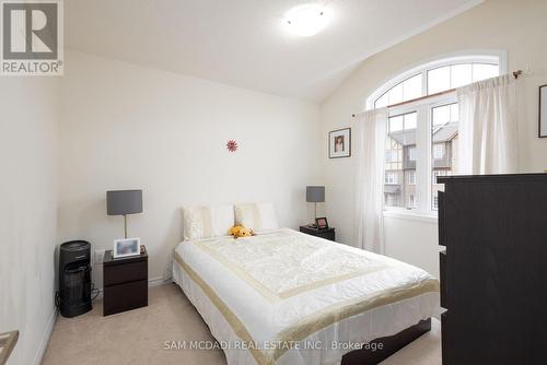 7 Allium Road, Brampton, ON - Indoor Photo Showing Bedroom