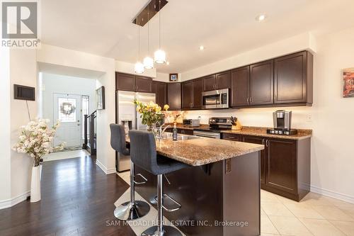 7 Allium Road, Brampton, ON - Indoor Photo Showing Kitchen With Stainless Steel Kitchen