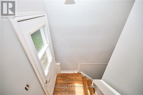 12 Cliff Road, St. Catharines, ON - Indoor Photo Showing Other Room