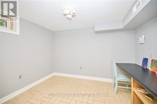 12 Cliff Road, St. Catharines, ON - Indoor Photo Showing Other Room