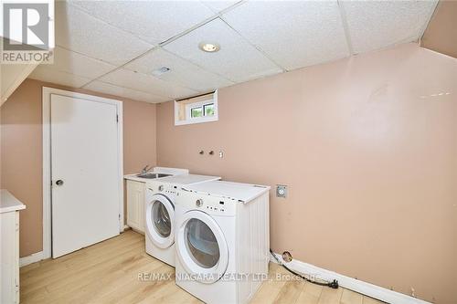 12 Cliff Road, St. Catharines, ON - Indoor Photo Showing Laundry Room