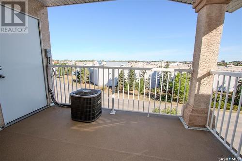 301 3335 Quance Street, Regina, SK - Outdoor