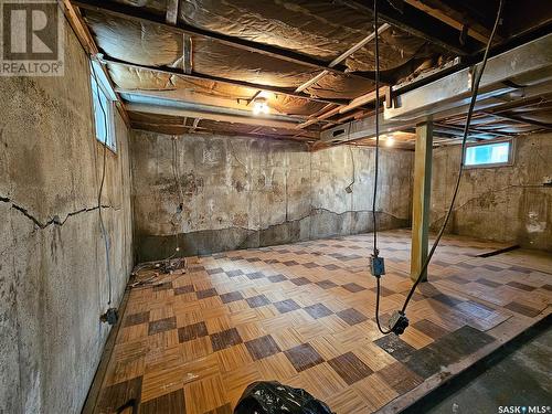 204 1St Avenue E, Rosetown, SK - Indoor Photo Showing Basement