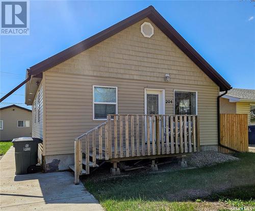 204 1St Avenue E, Rosetown, SK - Outdoor With Deck Patio Veranda With Exterior