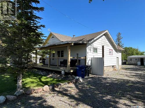 3 Coteau Avenue, Halbrite, SK - Outdoor With Deck Patio Veranda