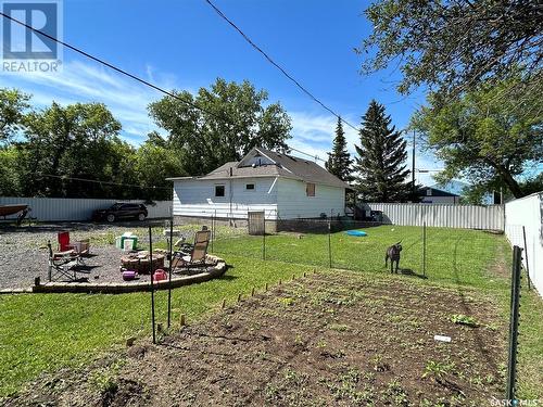 3 Coteau Avenue, Halbrite, SK - Outdoor With Backyard