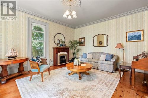 1689 2Nd Concession Road W, Hamilton, ON - Indoor Photo Showing Living Room With Fireplace