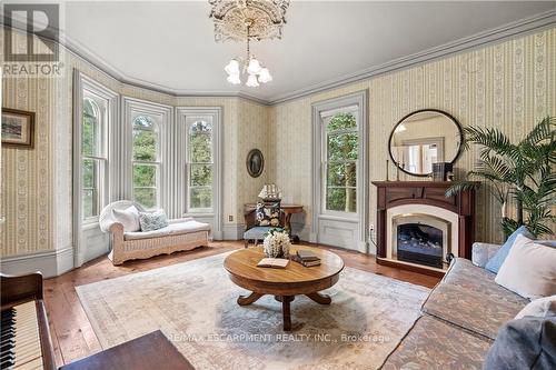 1689 2Nd Concession Road W, Hamilton, ON - Indoor Photo Showing Living Room With Fireplace