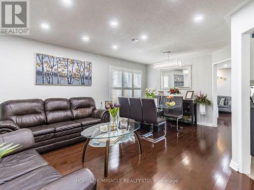 78 Sandyshores Drive, Brampton, ON - Indoor Photo Showing Living Room