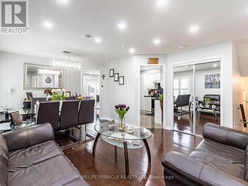 78 Sandyshores Drive, Brampton, ON - Indoor Photo Showing Living Room