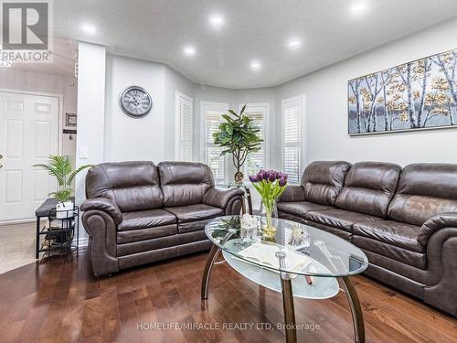 78 Sandyshores Drive, Brampton, ON - Indoor Photo Showing Living Room