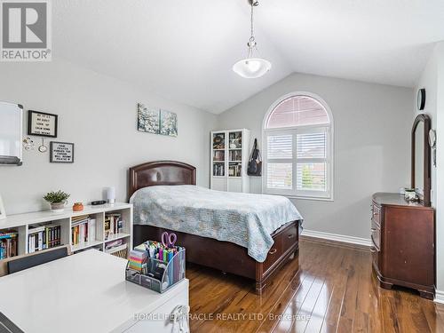 78 Sandyshores Drive, Brampton, ON - Indoor Photo Showing Bedroom