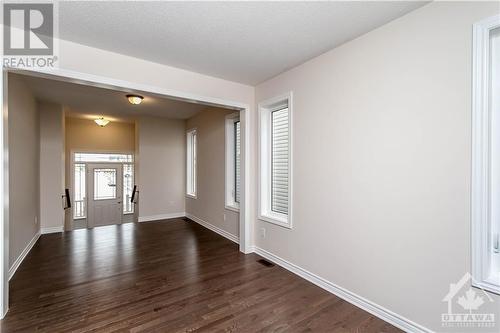 122 Asper Trail Circle, Kanata, ON - Indoor Photo Showing Other Room