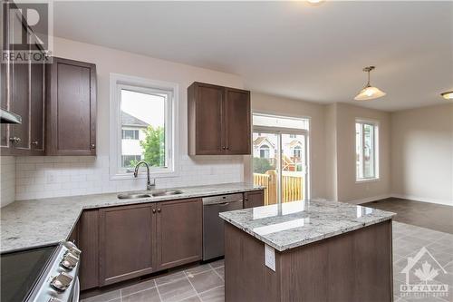 122 Asper Trail Circle, Kanata, ON - Indoor Photo Showing Kitchen With Double Sink