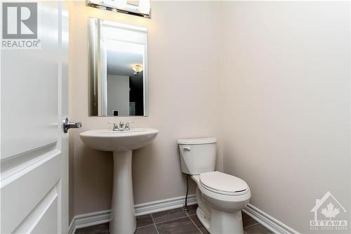 122 Asper Trail Circle, Kanata, ON - Indoor Photo Showing Bathroom