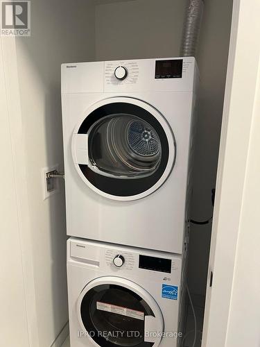 C-005 - 30 Lagerfield Drive, Brampton, ON - Indoor Photo Showing Laundry Room