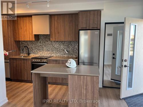 C-005 - 30 Lagerfield Drive, Brampton, ON - Indoor Photo Showing Kitchen With Stainless Steel Kitchen