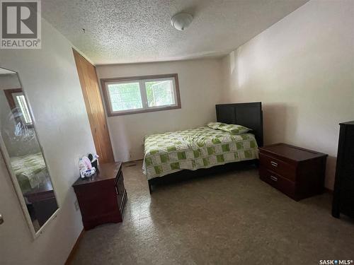 3709 29Th Avenue, Regina, SK - Indoor Photo Showing Bedroom