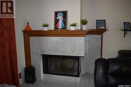 3709 29Th Avenue, Regina, SK - Indoor With Fireplace