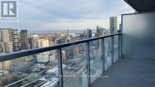 4302 - 386 Yonge Street, Toronto, ON - Outdoor With View