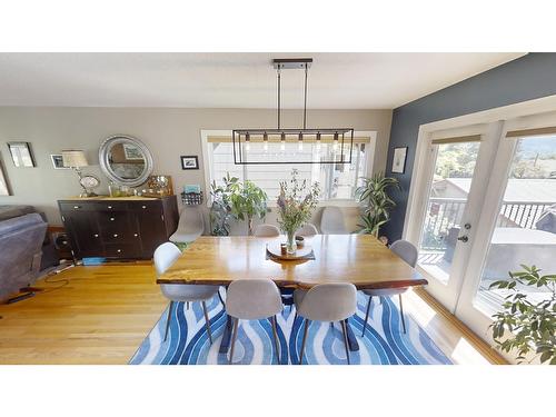 805 Fourth Street, Nelson, BC - Indoor Photo Showing Dining Room